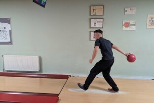 Zväčšiť fotografiu - Bowlingový turnaj