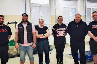 Zväčšiť fotografiu - Servis motocyklov v autolabe